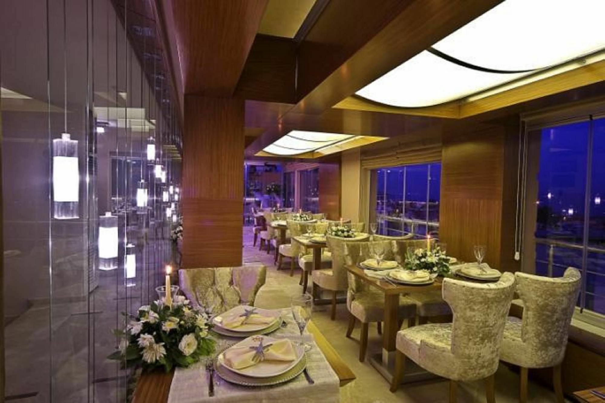 Q Hotel Laleli Istanbul Bagian luar foto